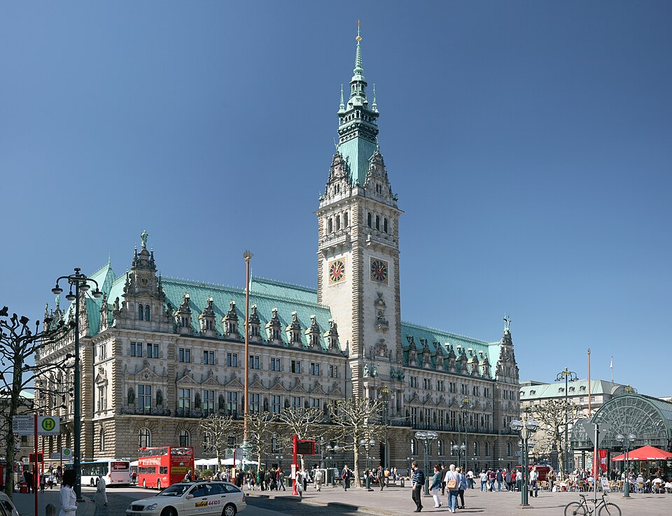 Hamburg: HH Rathaus pano1