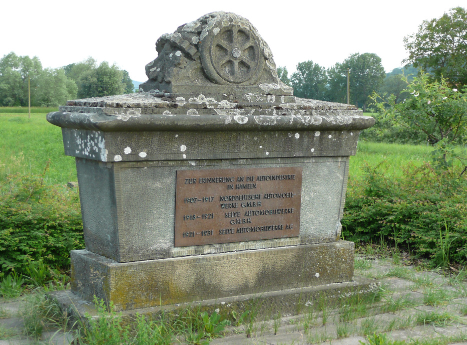 Hameln Denkmal Autoindustrie