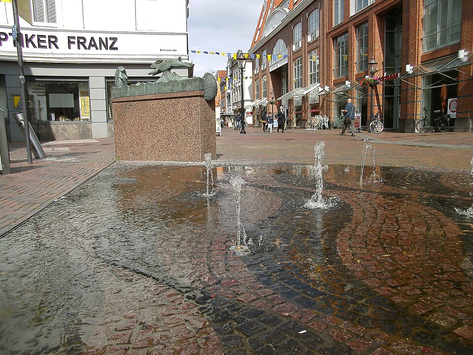 Buxtehude: Has-und-Igel-Brunnen