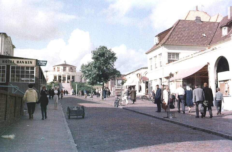 Wangerooge - Zedeliusstraße - Hotel Hanken - Cafe Pudding