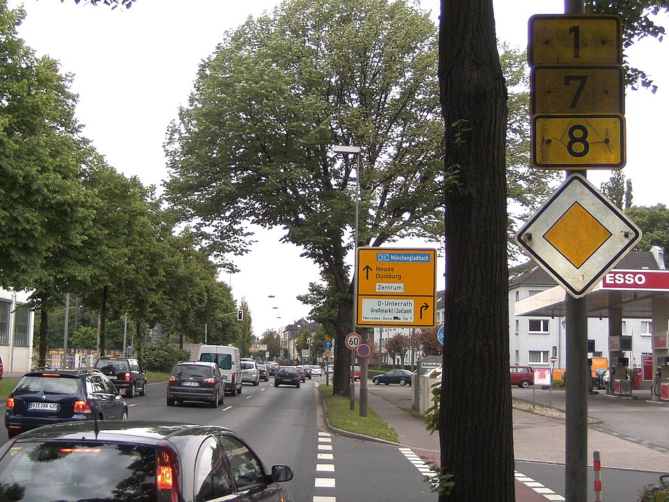 B1 B7 B8 Düsseldorf-Derendorf
