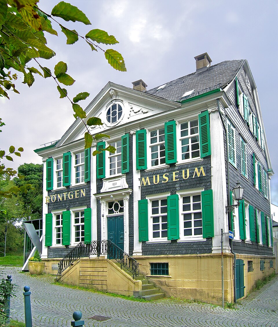 Remscheid: 2008-08-17RS-Lennep50Röntgenmuseum01