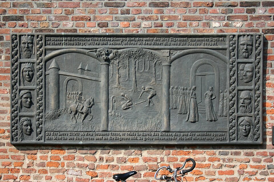 Xanten - Nordwall - Siegfried 01 ies