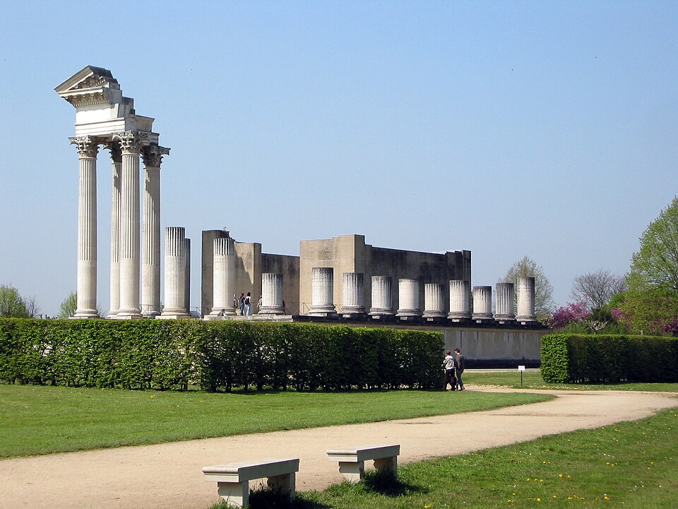 Harbor temple (1) (archaeological park Xanten, Germany,