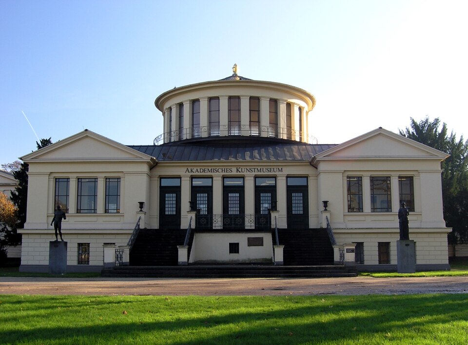 Akademisches kunstmuseum bonn