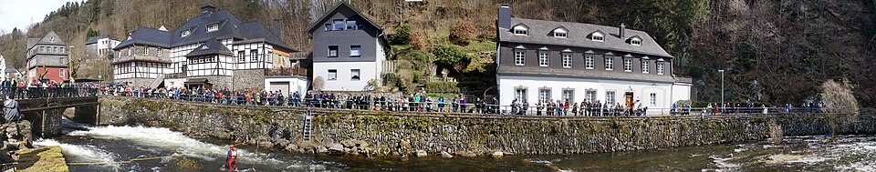 Monschau Kanurennen 26-3-2017 panorama