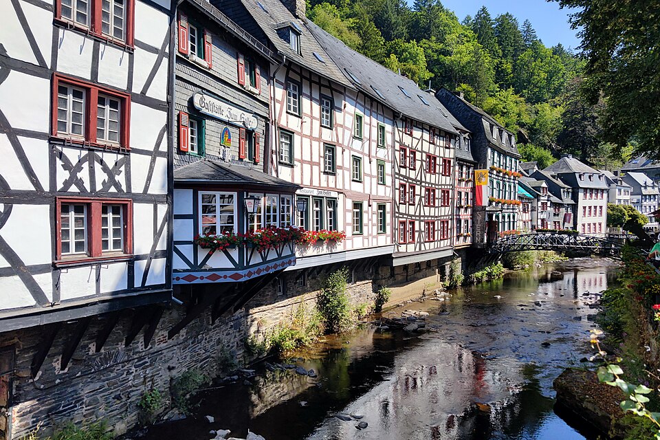 Häuserzeile Monschau Eschbachstraße 01