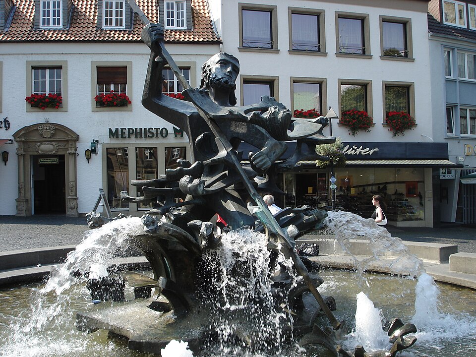 Paderborn: Neptun-Brunnen-Dom