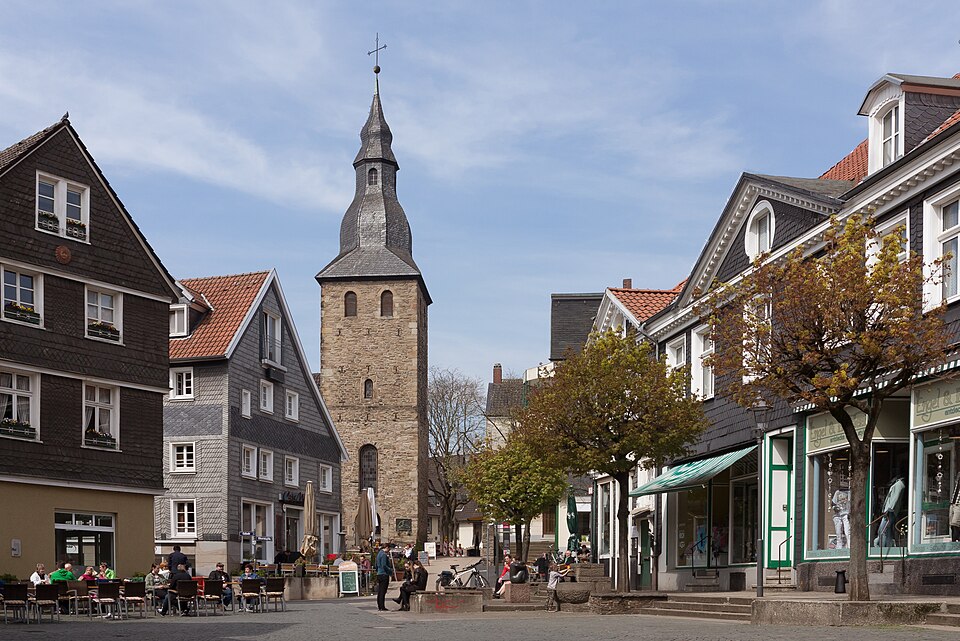 Hattingen, der Glockenturm in straatzicht DmA137 foto4