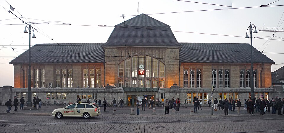 Hauptbahnhof Darmstadt
