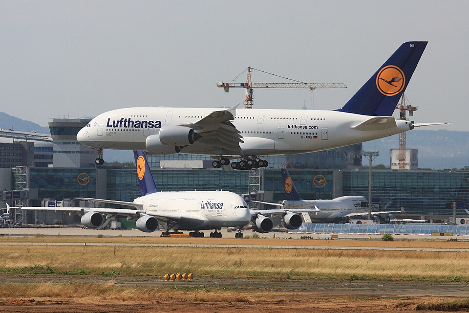 Frankfurt am Main: 2010-07-21 A380 LH D-AIMB EDDF 06