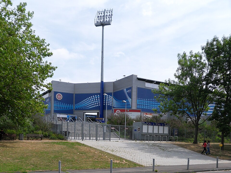 BritaArenaSVWehenWiesbadenTorGustavStresemannRing