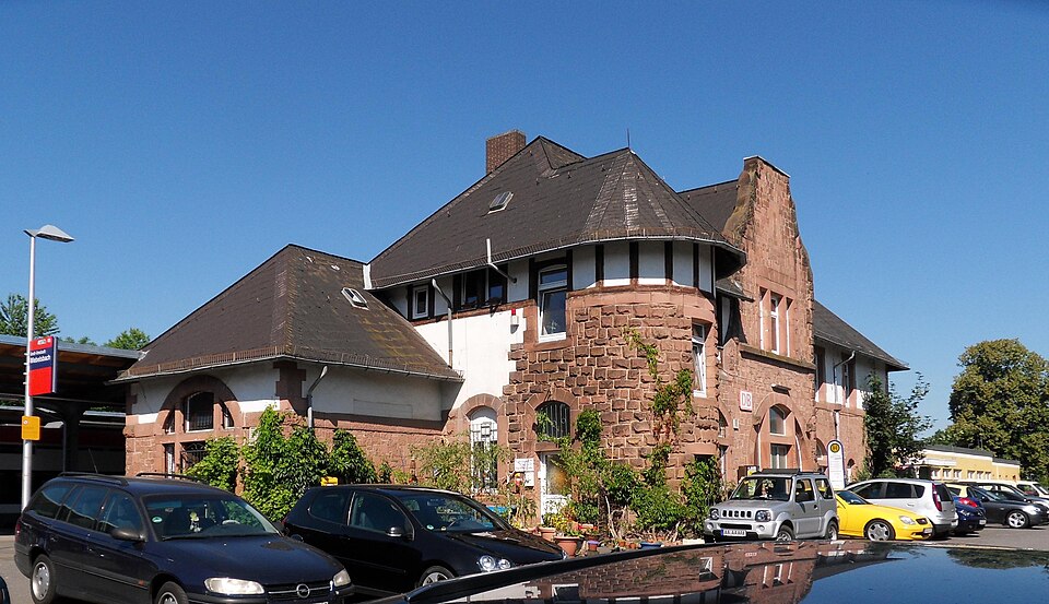 Groß-Umstadt: GroßUmstadtWiebelsbachBahnhof