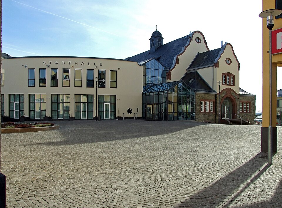 Kronberg im Taunus: Kronberg-stadthalle001
