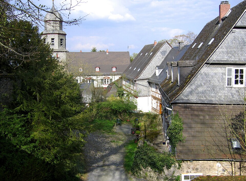 Schloss Braunfels April