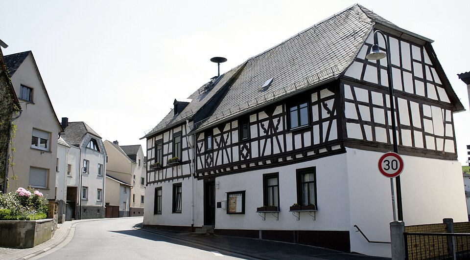 Limburg an der Lahn: Eschhofen altes Rathaus