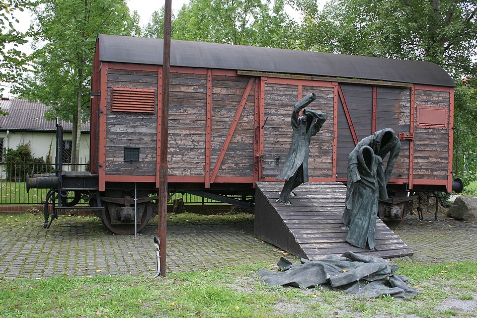 Die Rampe Mahnmal Kassel E R Nele