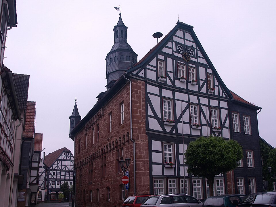 Schwalmstadt: Treysa rathaus suedost