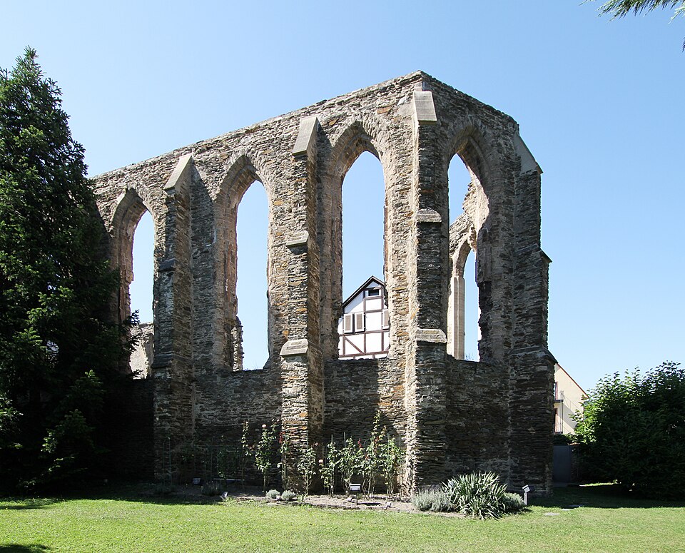 Kulturdenkmal Oberwesel, Kirchenruine des ehemaligen Minoritenklosters