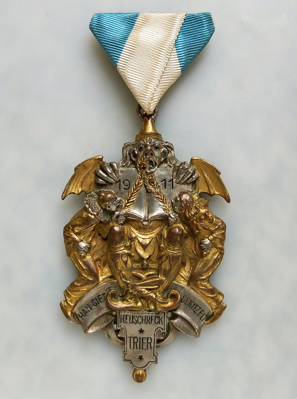 Karnevalsorden der Trierer Karnevalsgesellschaft Heuschreck von
