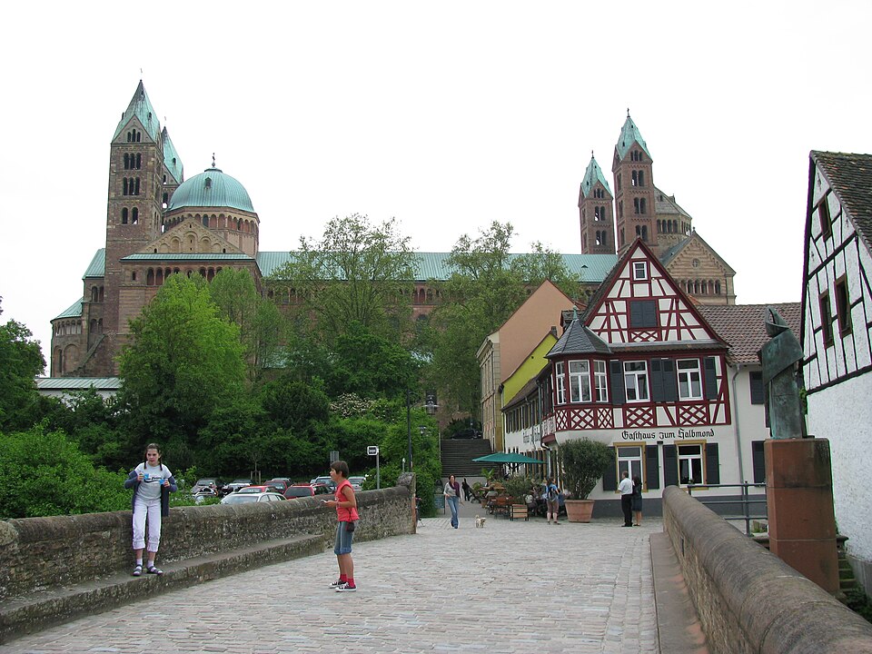 SpeyerCathedralSonnenbrücke2