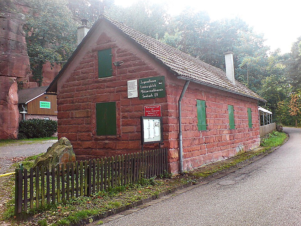 Bad Dürkheim: Jugendhaus Limburgblick 2