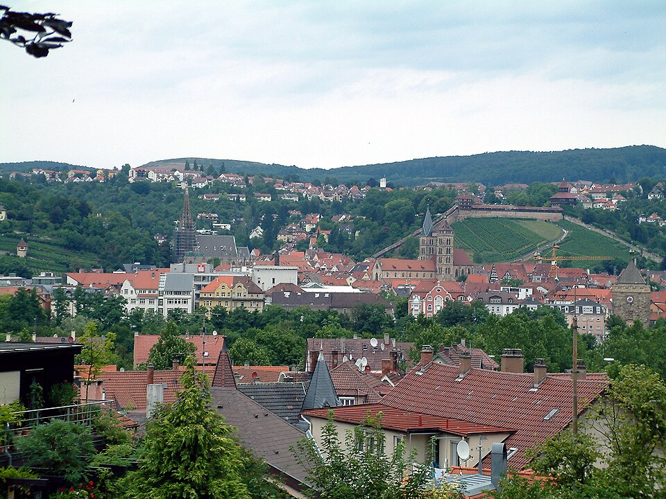 Esslingen am Neckar: 20050724-esslingen-von-pliensauvorstadt