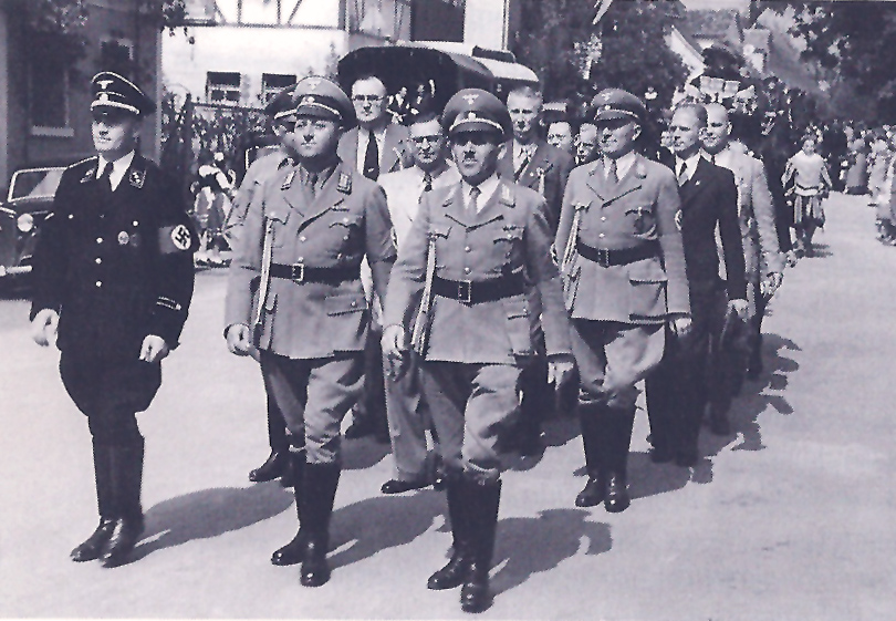 Markgröningen: Nazis beim Schäferlauf AGD