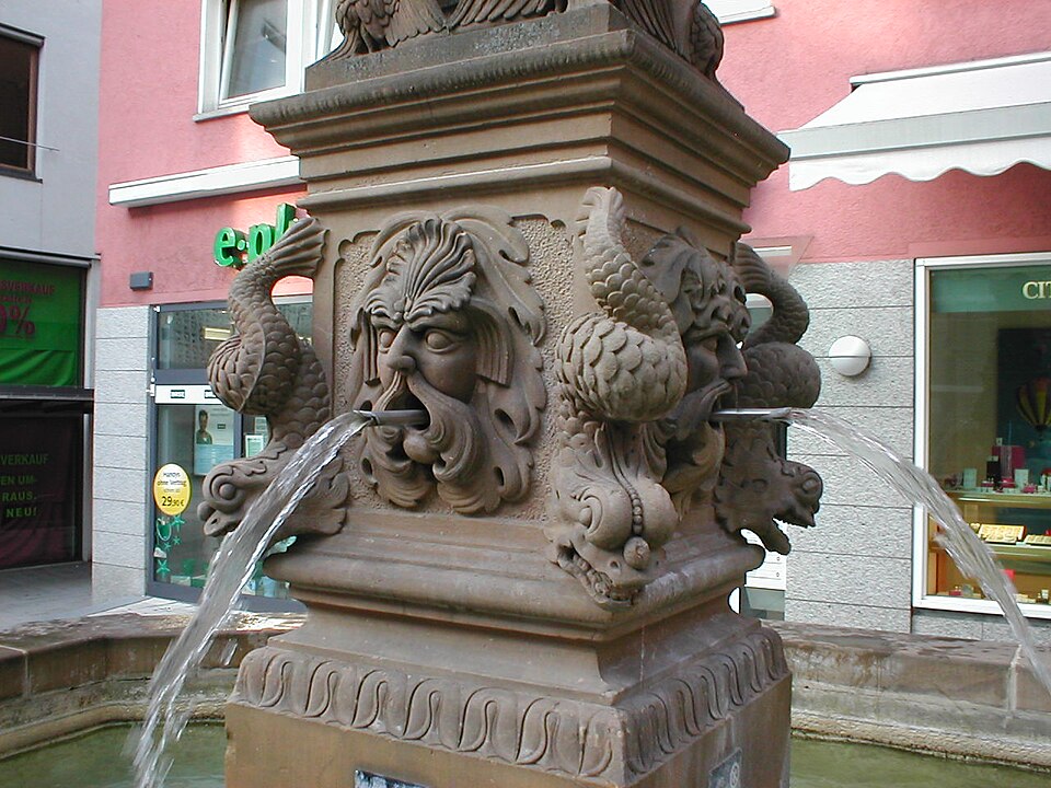 Heilbronn-fleinertorbrunnen-detail