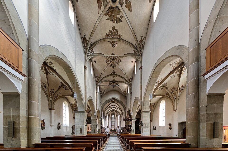 Das Münster St. Johannes in Bad Mergentheim. Mit Kreuzrippengewölbe aus dem 16. Jahrhundert