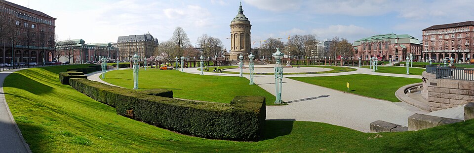 Mannheim-2014-Friedrichsplatz+Wasserturm-MA-054
