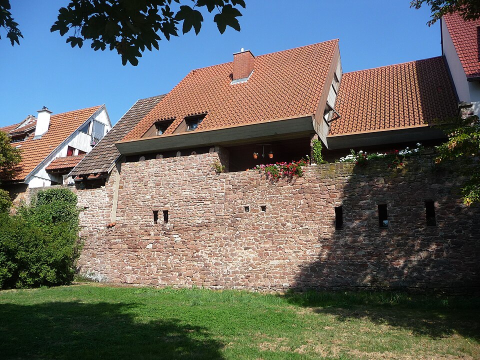 Ladenburger-Stadtmauer