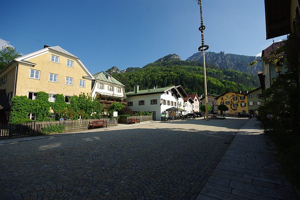 Bad Reichenhall: REI Florianiplatz E01