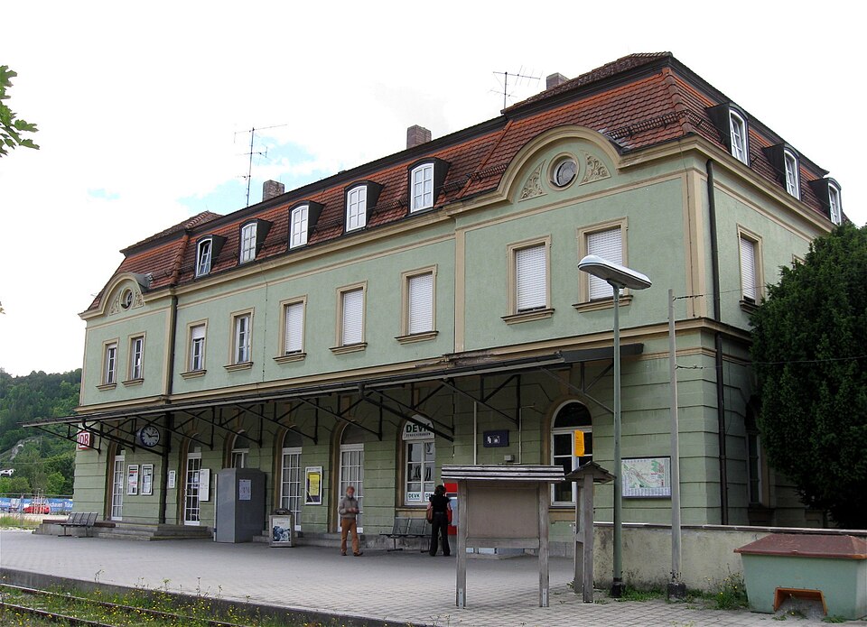 Eichstätt: Bahnhofplatz 17 Bahnhof Eichstaett