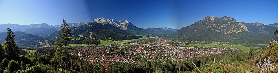 Garmisch-Partenkirchen-Panorama