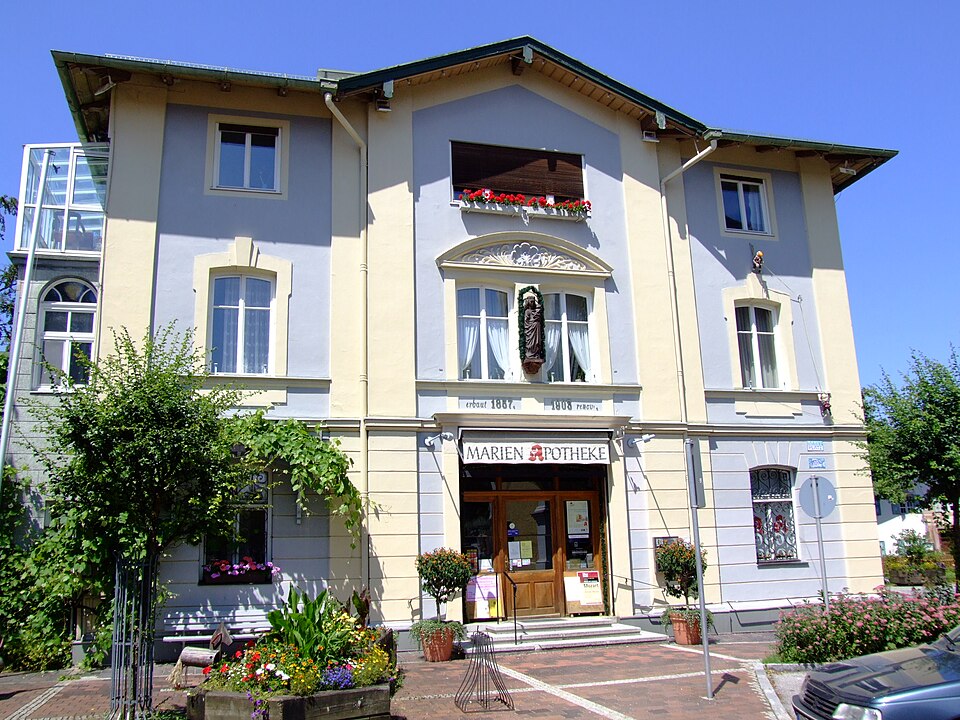 Prien am Chiemsee: PrienApotheke1857