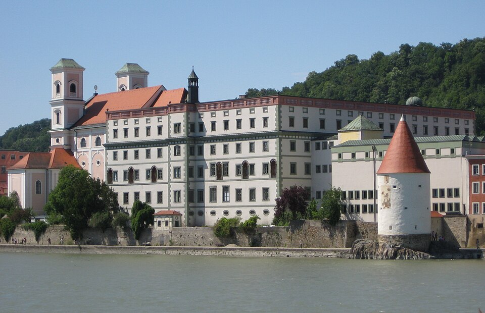Gymnasium Leopoldinum Passau