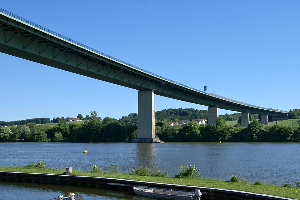 Passau: Donaubruecke Schalding ldD