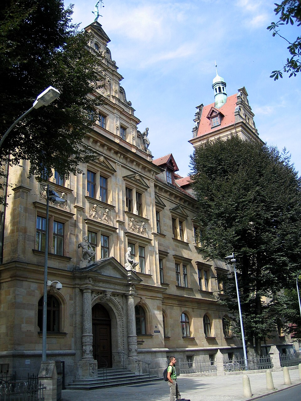 Bamberg-Zentraljustizgebäude1-Bubo
