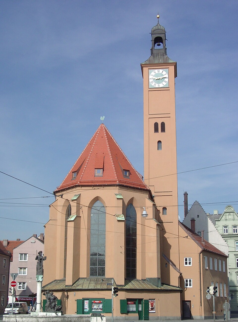 Augsburg Kirche St Jakob mit Brunnen