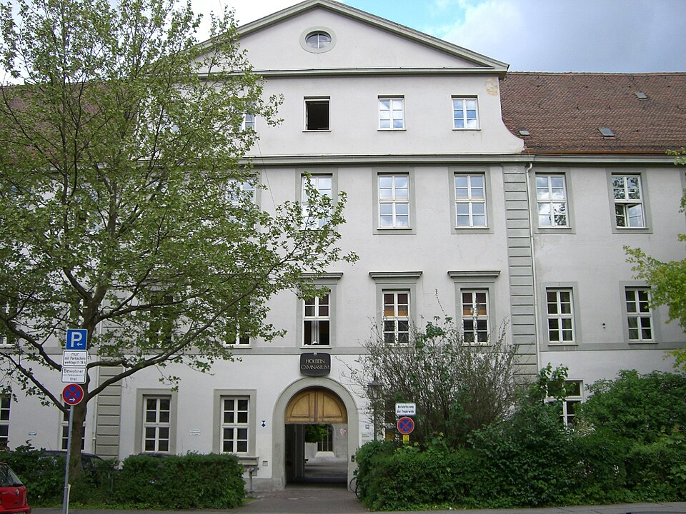 Augsburg-Holbein.Gymnasium-Altbau.Eingang