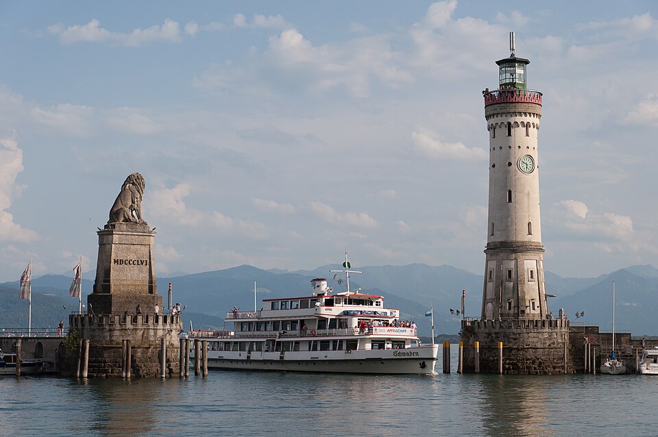 Lindau (Bodensee): Lindau Harbor Lake Constance MS Schwaben 01