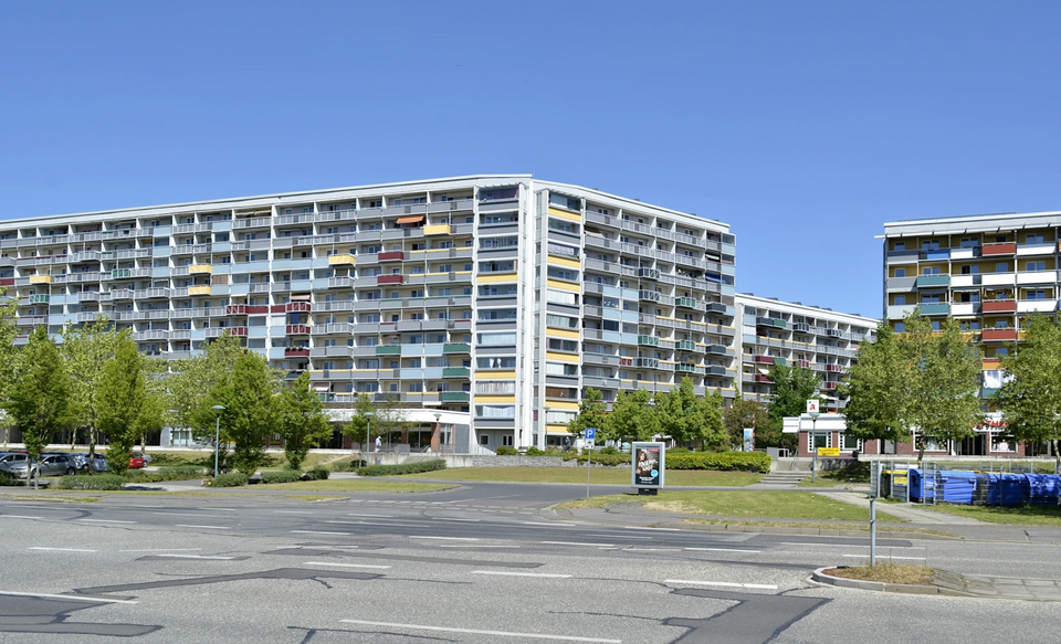 Cottbus, Gelsenkirchener Allee (at Chopinstraße 2)