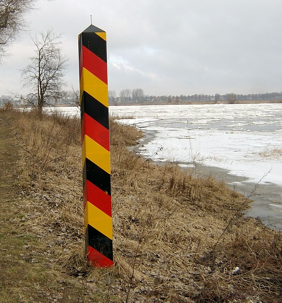 2006-02 Frankfurt (Oder) 33 Grenzmarkierung