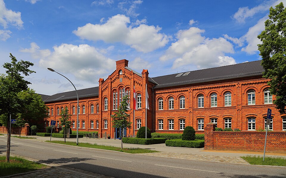 Lübben (Spreewald): Asklepios Fachklinikum Luebben 01