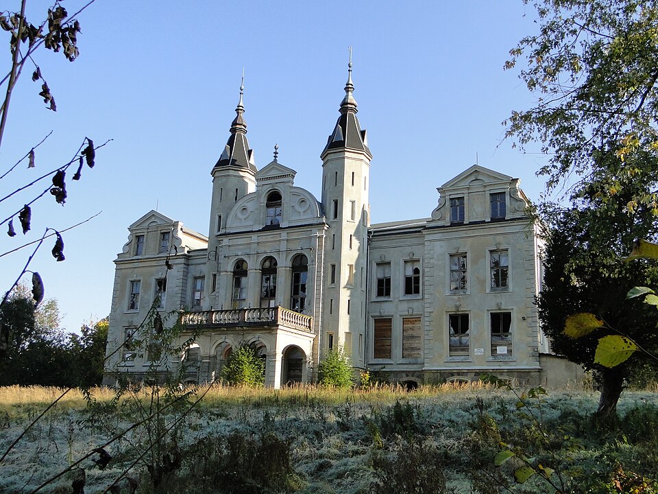 Neubrandenburg: Mallin Gutshaus