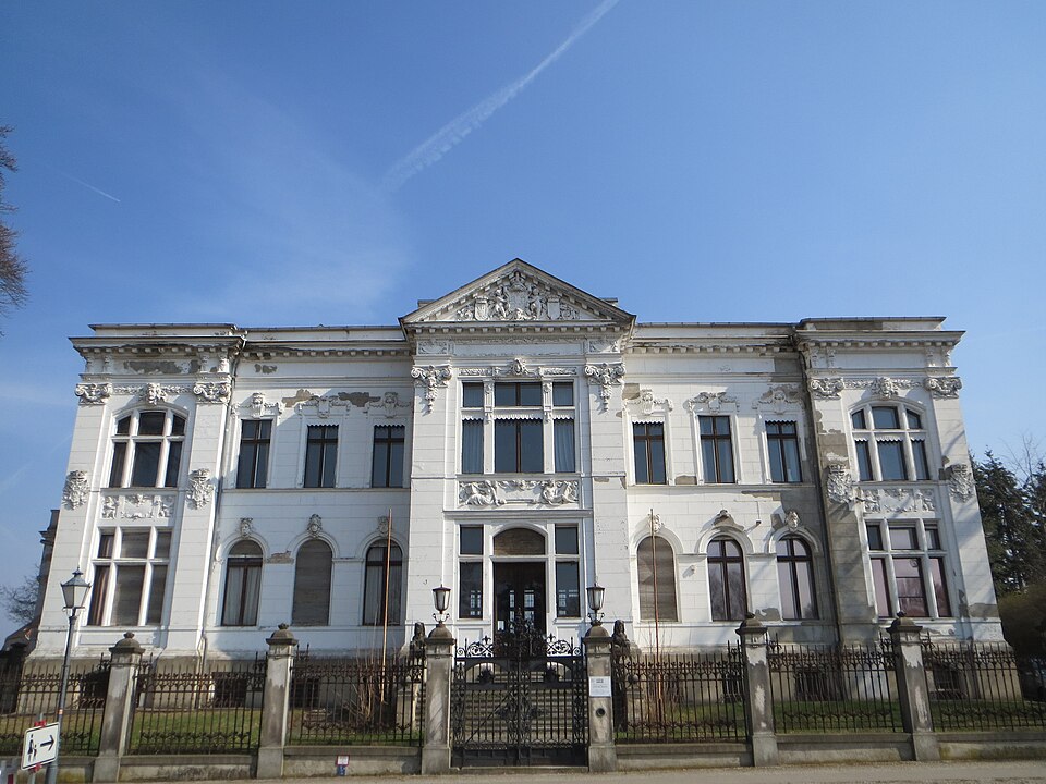 Landeshypothekenbank Neustrelitz 3