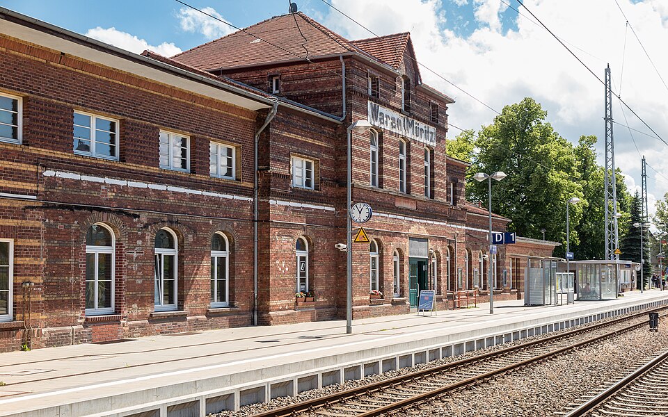 Waren (Müritz): Bahnhof Waren-Müritz