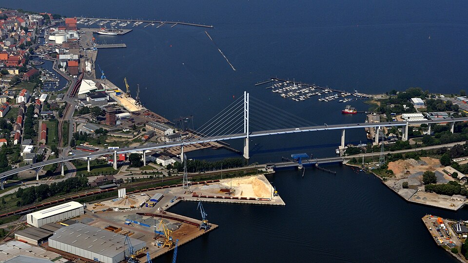 Stralsund, Rügenbrücke (2011-05-21)
