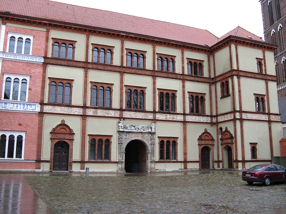 Wismar Fuerstenhof3